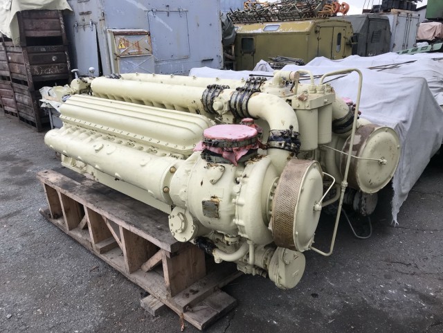 Осталось от СССР: заброшенные теплоходы «Заря Р-83»