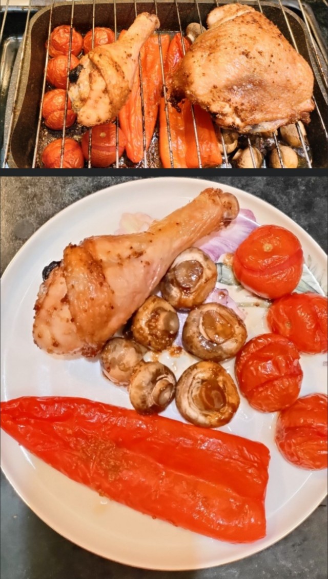 Окорочок куриный с овощами, запеченый.
