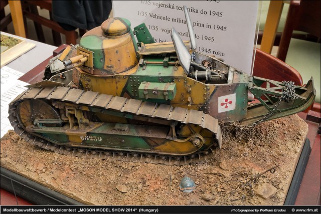 MOSON MODEL SHOW 2014