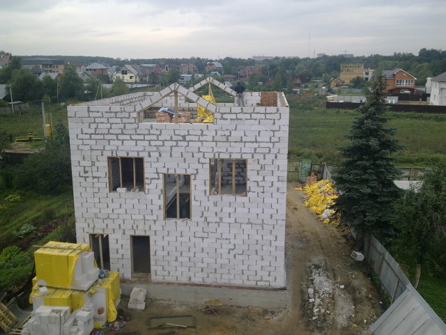 Стройка дома