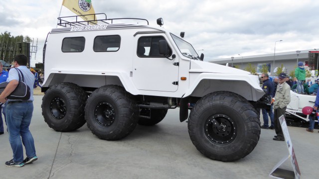 «АРМИЯ-2017». Фото с военно-технического форума