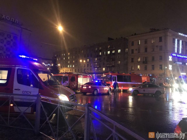 В Петербурге в «Перекрестке» произошел взрыв, 10 человек пострадали