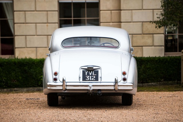 1952 Jaguar Mk.VII. Автопятница №32