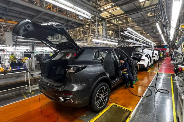 Как собирают автомобили Changan