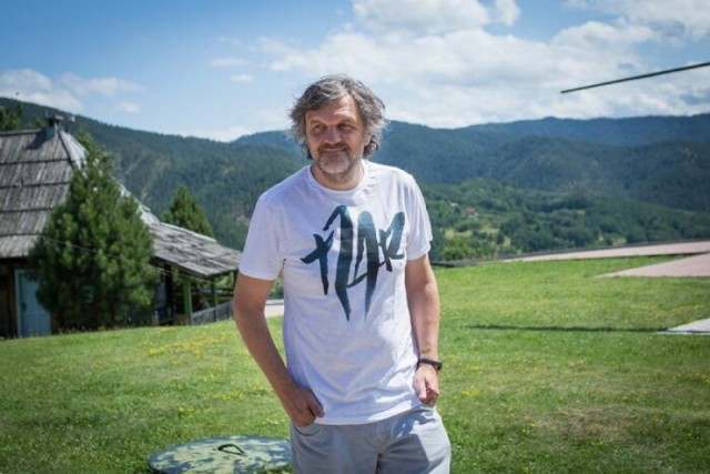 Как сербский режиссер Эмир Кустурица довел психиатра до слез и почему считает себя русским
