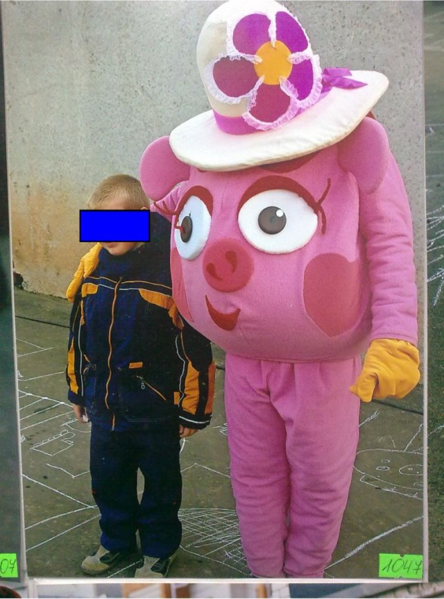 Откопал старый телефон, забитый фотками забавными