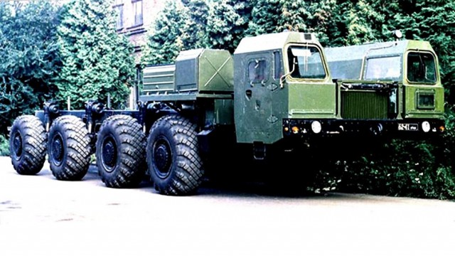 Непризнанные шедевры: уникальные военные автомобили из Беларуси
