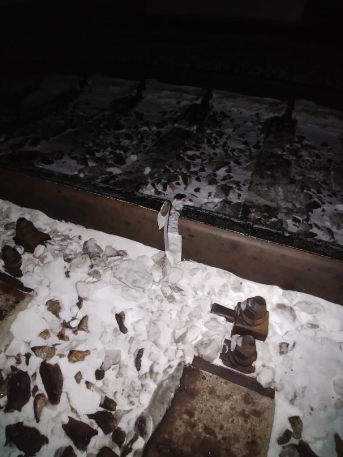 В Омской области сошел с рельсов грузовой поезд с танками