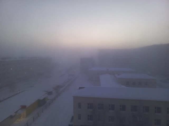 Давно вроде не было... А что у вас за окном