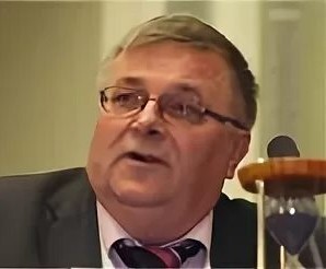 Предприниматель пытался сжечь себя на Красной площали из-за срыва гособоронзаказа.
