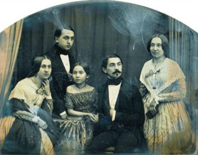 Окно в прошлое: 30 первых фотоснимков, сделанных в 1839 году Джоном Гершелем