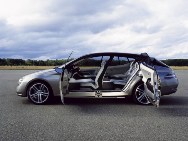 Mercedes-Benz: автомобили, которых не было