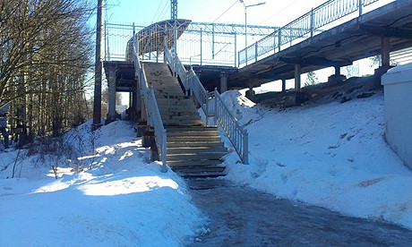 Смерть под поездом