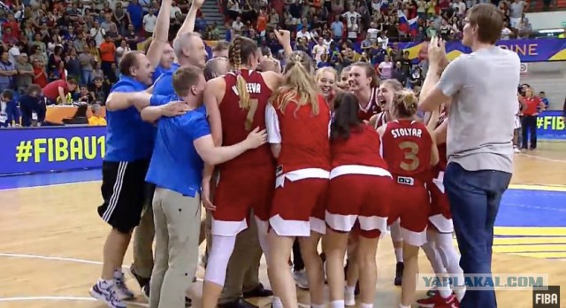 Женская сборная России U19 выиграла чемпионат мира по баскетболу, обыграв в финале США