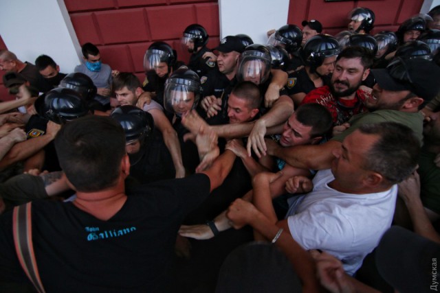 Штурм мэрии в Одессе