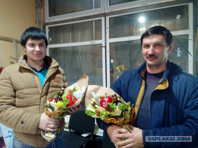 Заценим подарки?) Хвастайтесь))