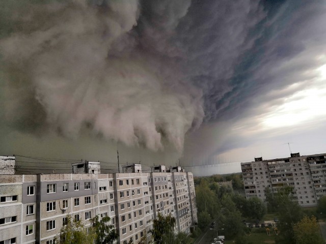 А какая у вас сейчас погода за окном