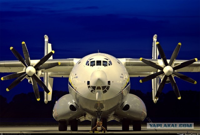 Cамый большой в мире турбовинтовой самолёт - Ан-22 "Антей" | Тверь, Мигалово