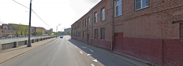 Владелец в Испании отказался продавать кусочек своего участка