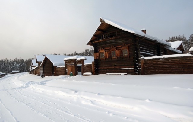 Братск. Над затопленной страной.