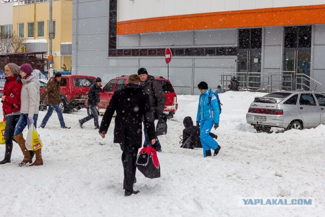 23 марта. Киев. Весна.