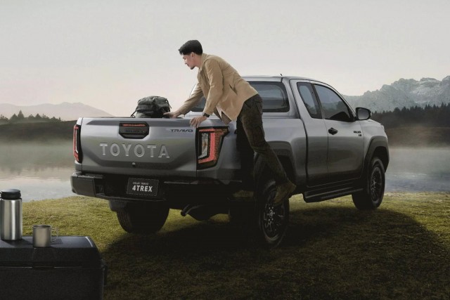 Toyota Motor официально представила новое поколение самого популярного в мире пикапа Hilux