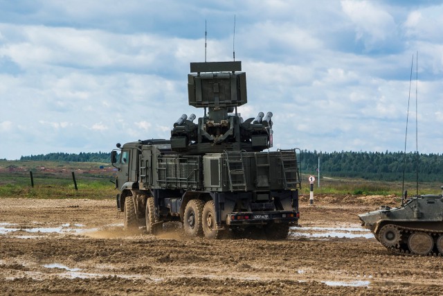 Современная российская техника в динамике