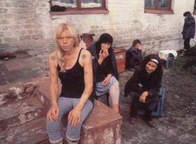 Давай я тебя ещё вот в этой позе сфоткаю