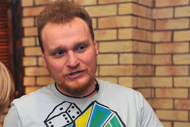 Три... Два... Один...