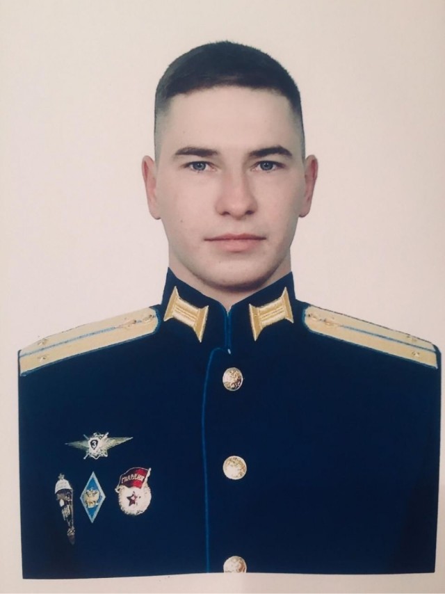 Погиб лейтенант Юрий Шнайдер, снявшийся в новогоднем обращении Владимира Путина