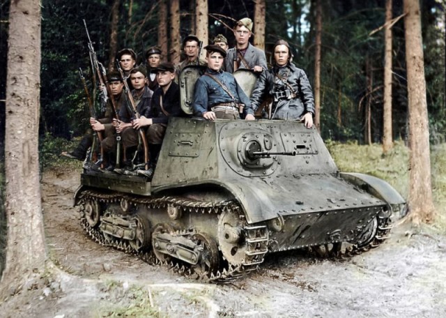 44 фото военных лет. 1941—1945