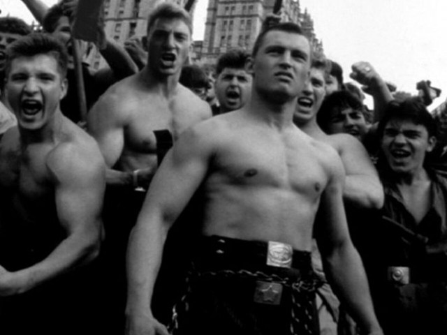 "Эээ, пристрелю как собак!"