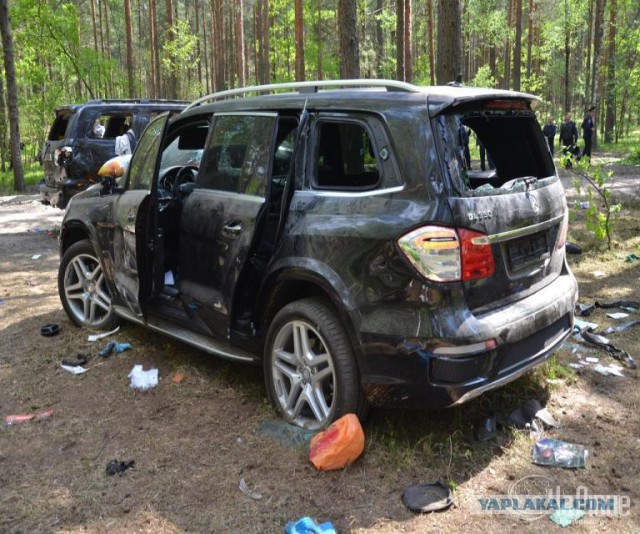 На Ровенщине жители задержали вооруженных боевиков