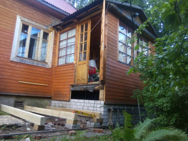 Крыша и крыльцо своими руками.