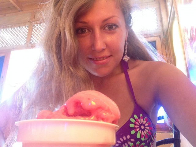 Самой красивой бабушкой может стать 38-летняя россиянка