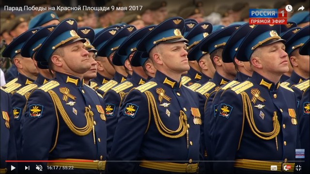 Странные петлицы пехоты и ВКС на Параде 2017