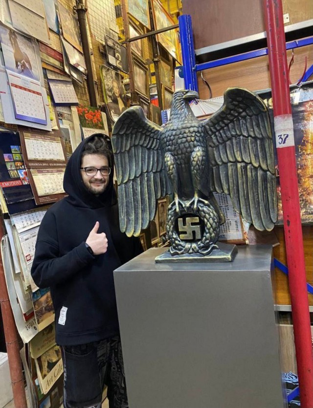 Установлен злодей...