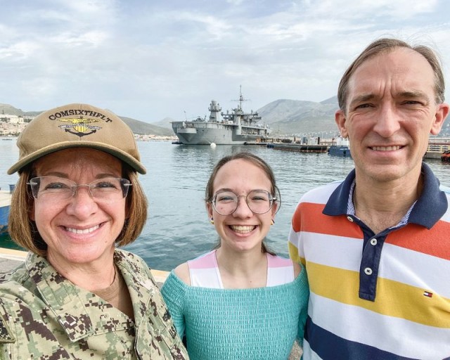На пост главы ВМС США впервые в истории назначили женщину