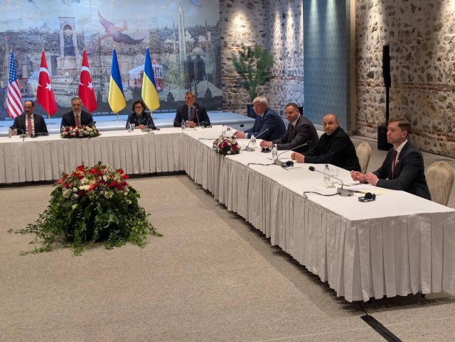 Переговоры РФ и Украины стартовали