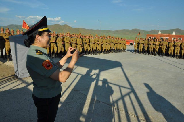 Военные сборы монгольских студентов