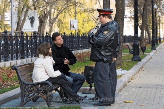 Фотожаба: И на сколько ж тебе штраф выписать?