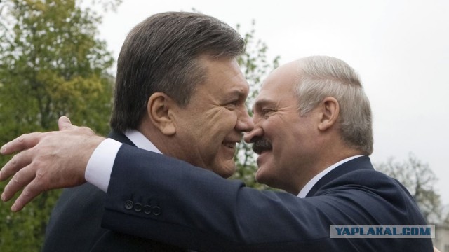 "Сегодня уже понаехали сюда из Польши, Голландии, Украины, с этой открытой России, Навального и так далее и тому подобное..."