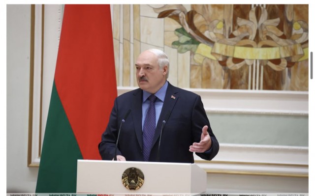 "Разговаривали первый раунд минут 30 на матерном языке" Лукашенко о переговорах с Пригожиным