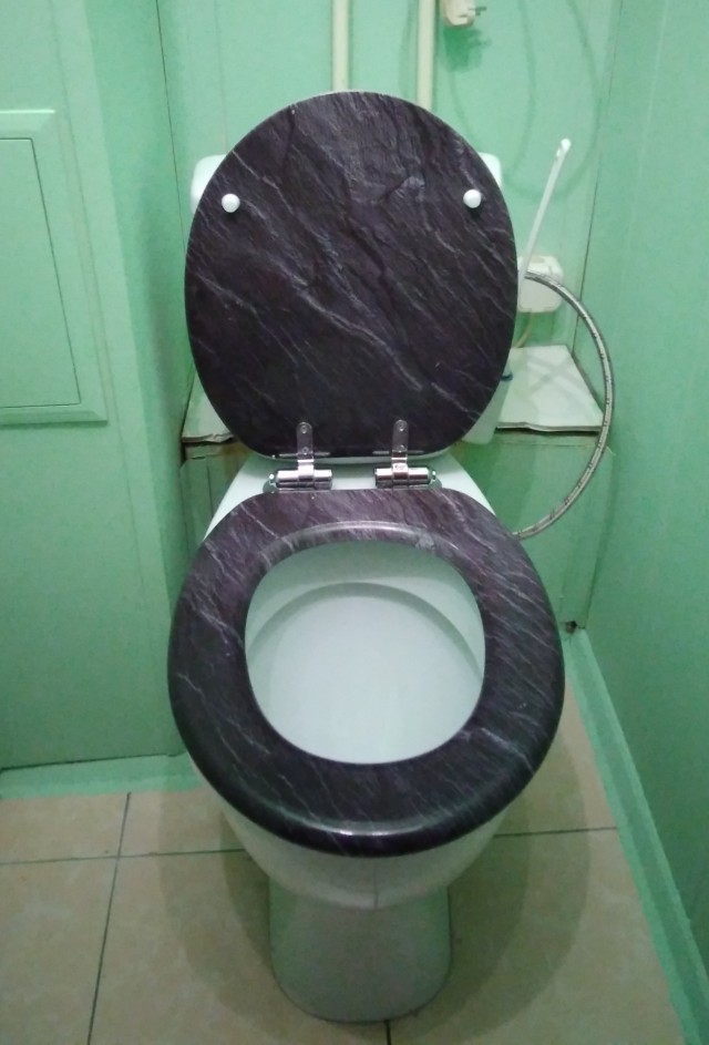 Подарками хвастаемся, да?