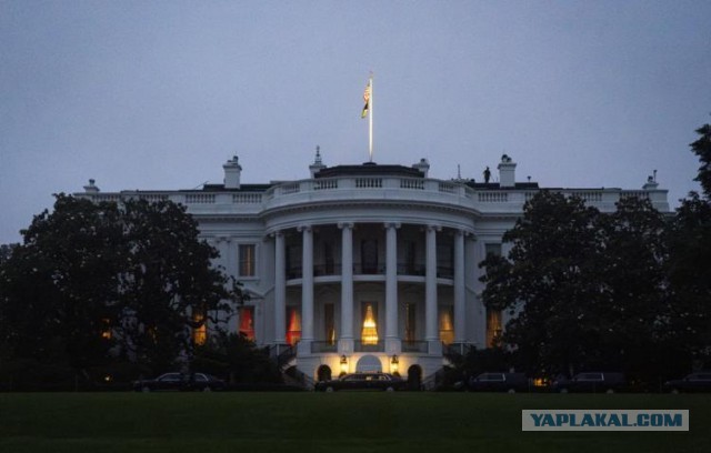 Белый дом создал доску позора СМИ, пойманных на ложных новостях