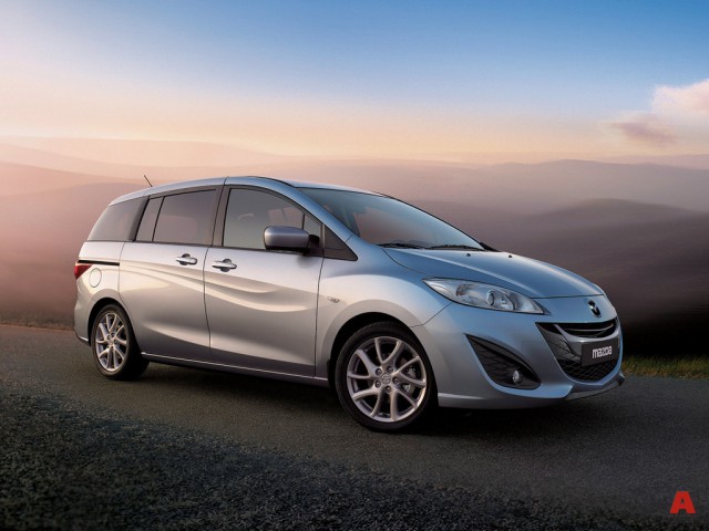 Изображения седана Lada Vesta
