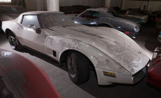 36 спорткаров Corvette