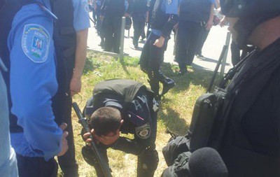 Гей парад в 404,