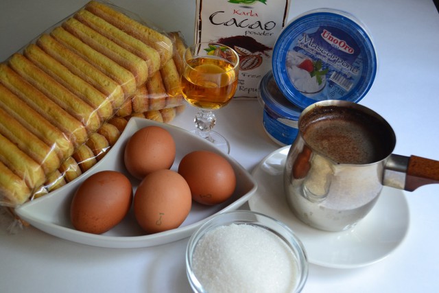 Шведский стол для Ати, Кулинары поздравляют