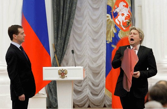 Фотожаба: "Золотая чаша" для Медведева